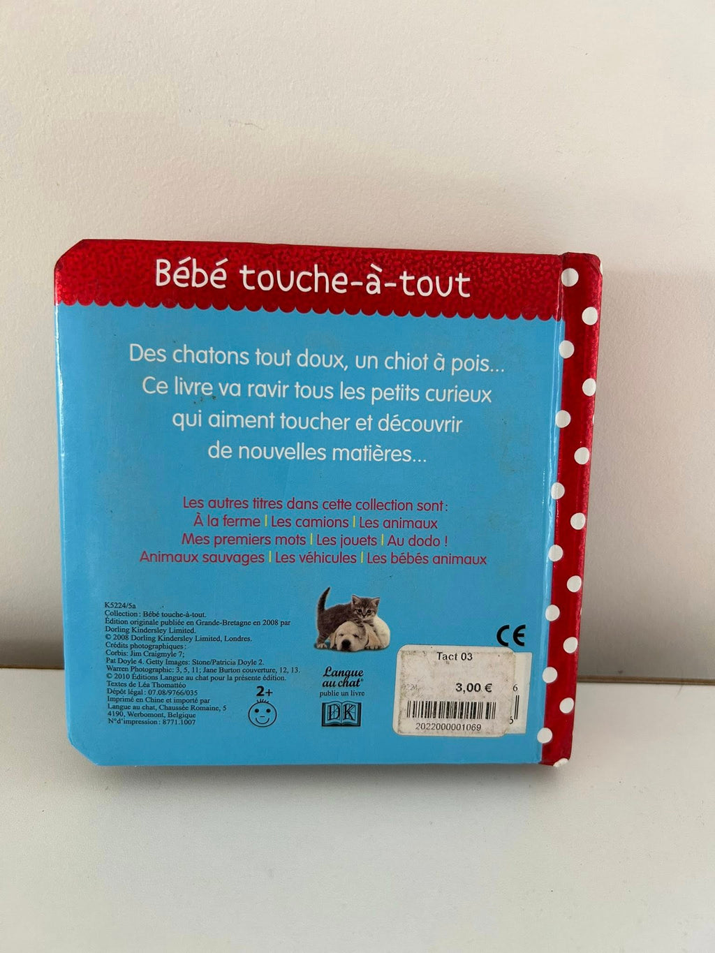 Chiots et chatons à toucher