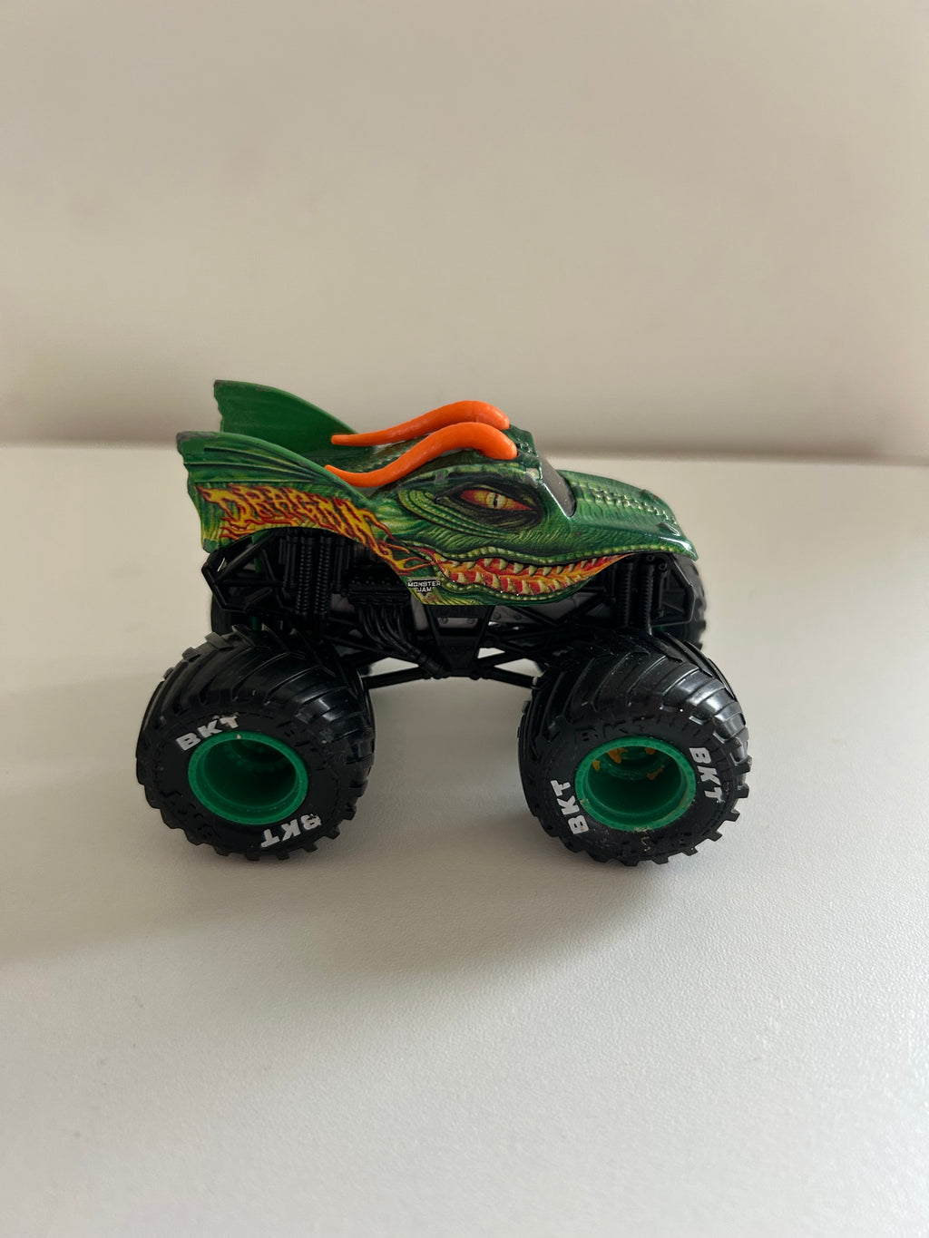 Monster truck dragon Monster Jam