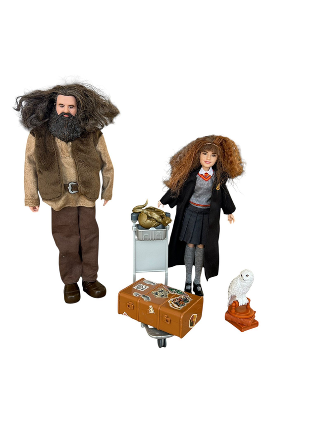 Poupées Hagrid et Hermione avec Hedwige et accessoires